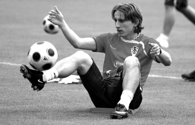 NBA官方：黄绿大战收视人数创近七年最高，对比去年增幅达92%