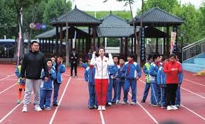 这就是欧文对科比心服口服的原因吧，他面对任何球星都能游刃有余