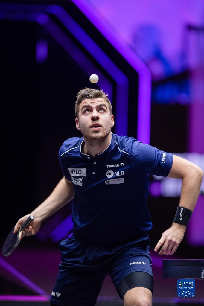 这样的对比 这样的对比