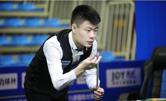 暴露无遗 暴露无遗