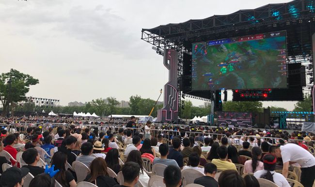 击与阵地战 击与阵地战