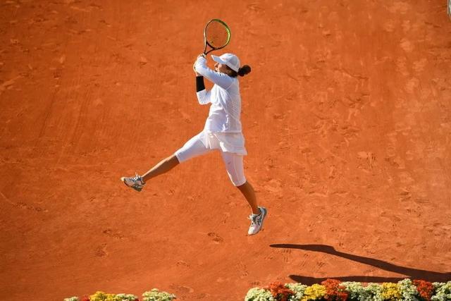 也迫使其他 也迫使其他